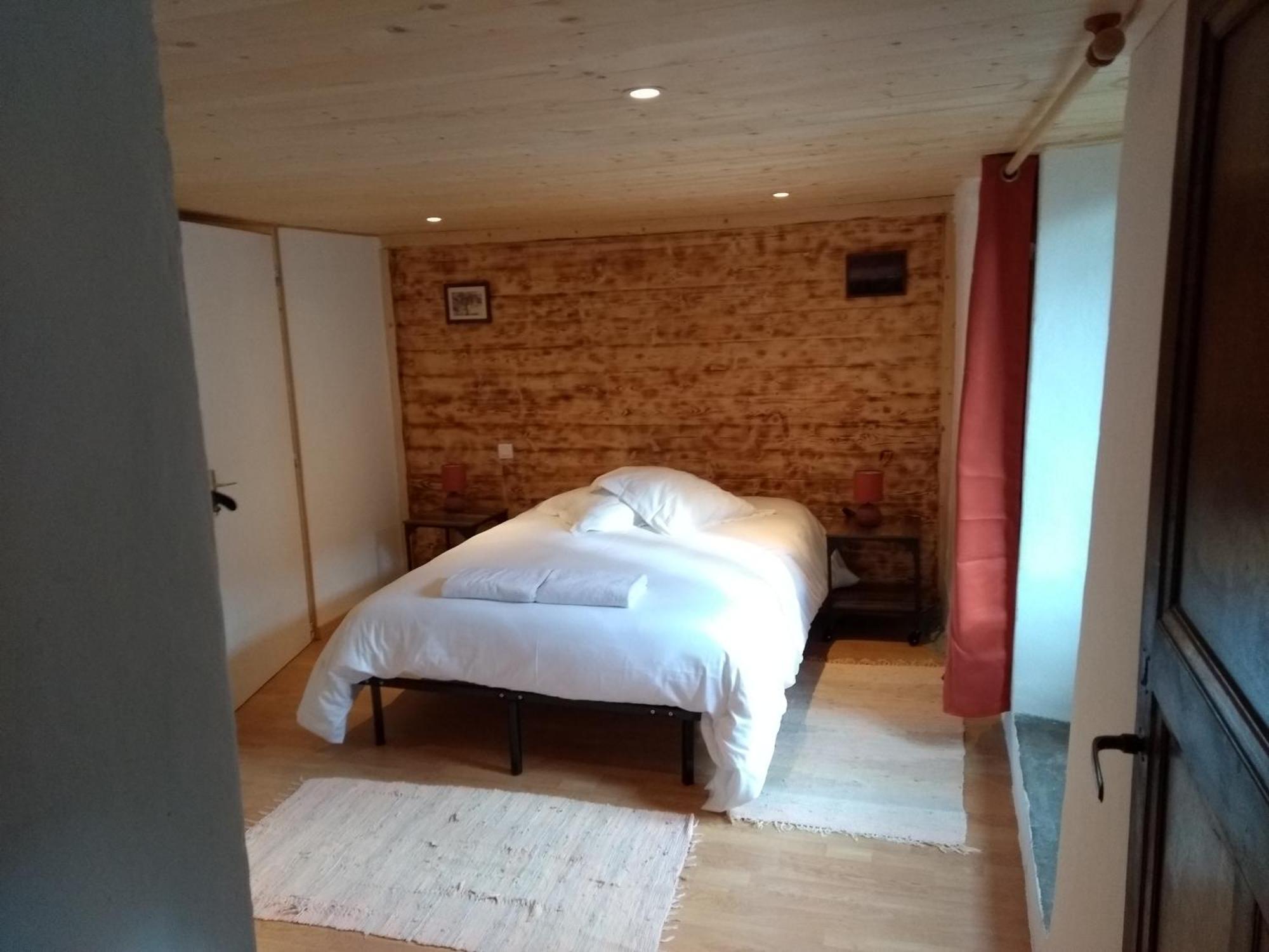 La Maison Bleue La Cabanasse エクステリア 写真